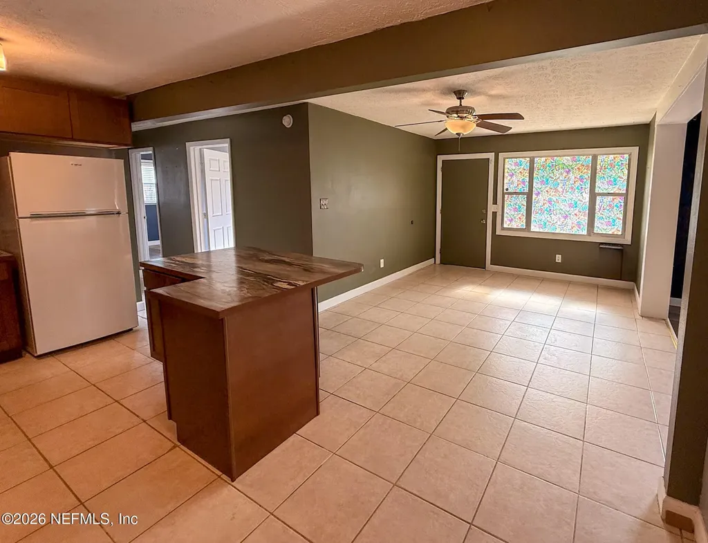 880 Emerald Drive Mount Dora FL 32757