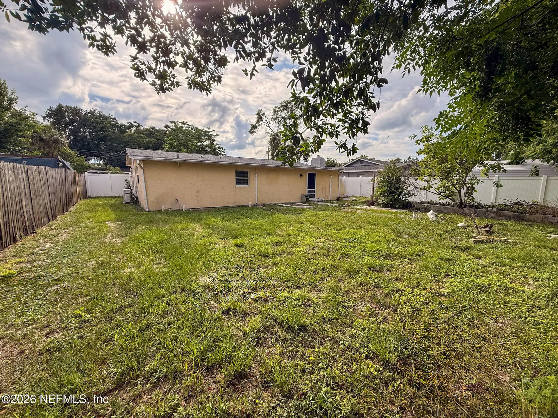 880 Emerald Drive Mount Dora FL 32757