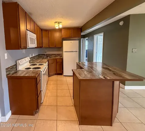 880 Emerald Drive Mount Dora FL 32757
