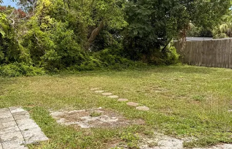 880 Emerald Drive Mount Dora FL 32757