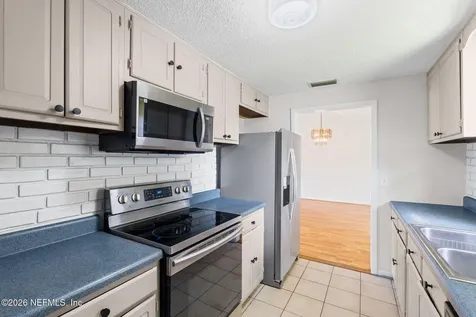 8608 Hammondwood Road S Jacksonville FL 32221