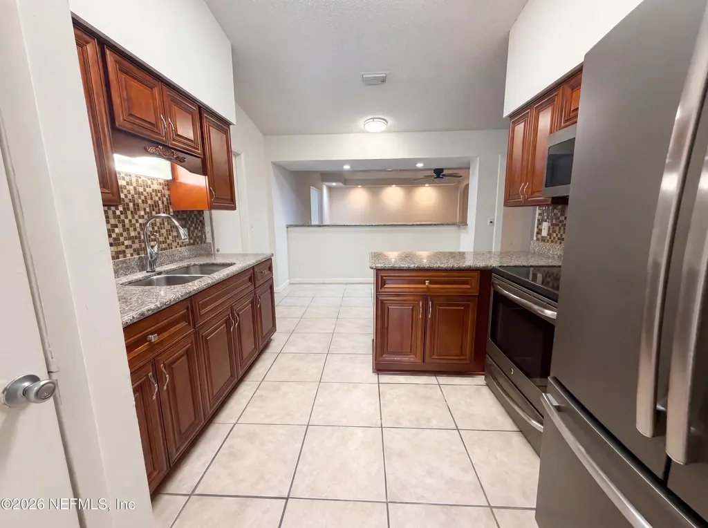 841 Chalmet Lane Jacksonville FL 32218