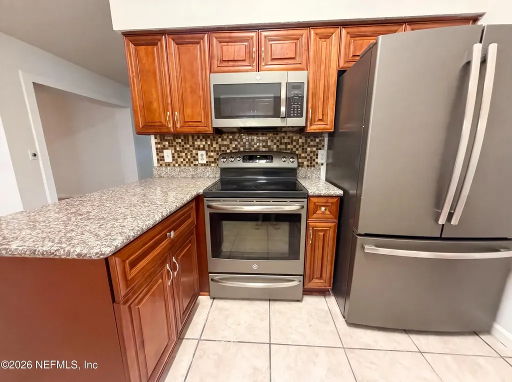 841 Chalmet Lane Jacksonville FL 32218