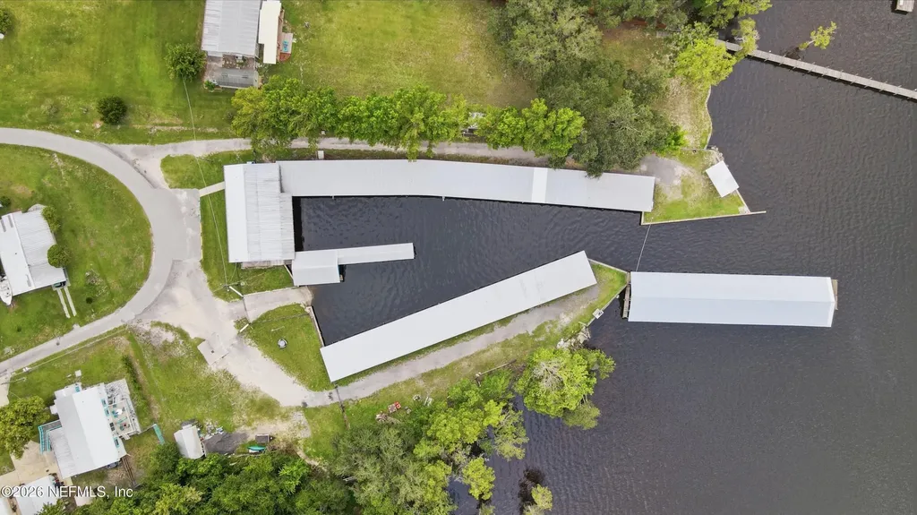 213 Lake Lane Crescent City FL 32112