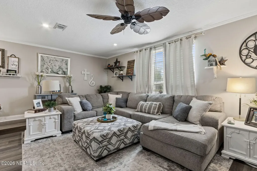 1409 Sharonwood Lane Jacksonville FL 32221