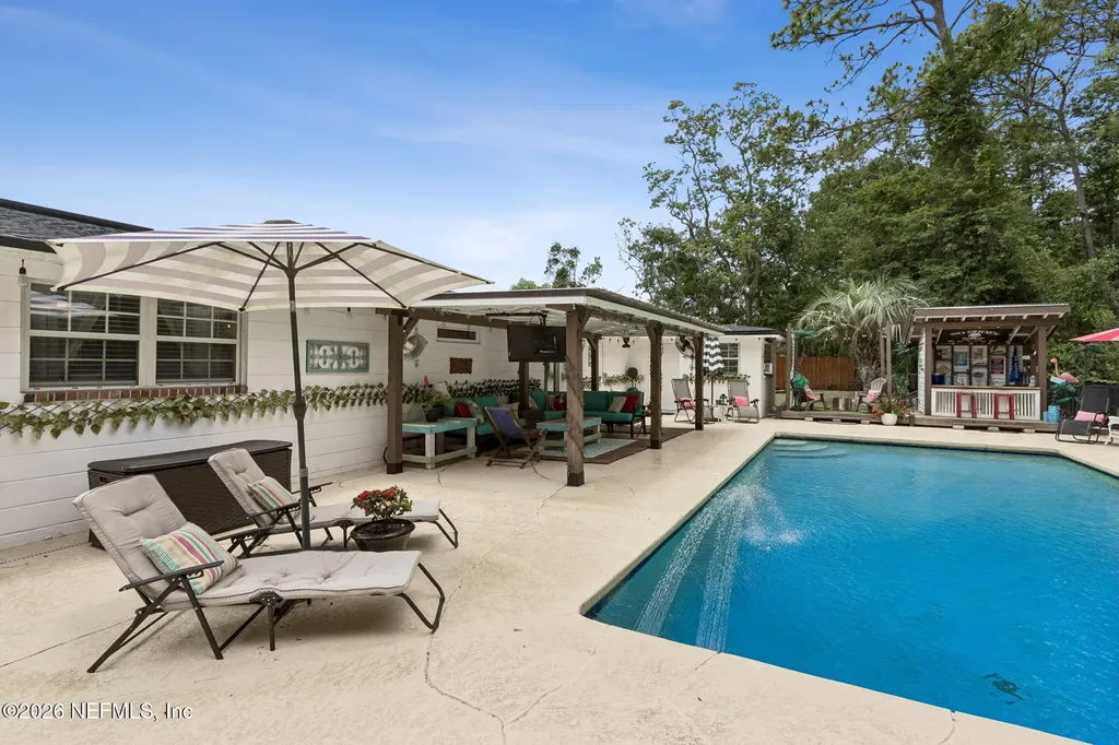 1409 Sharonwood Lane Jacksonville FL 32221
