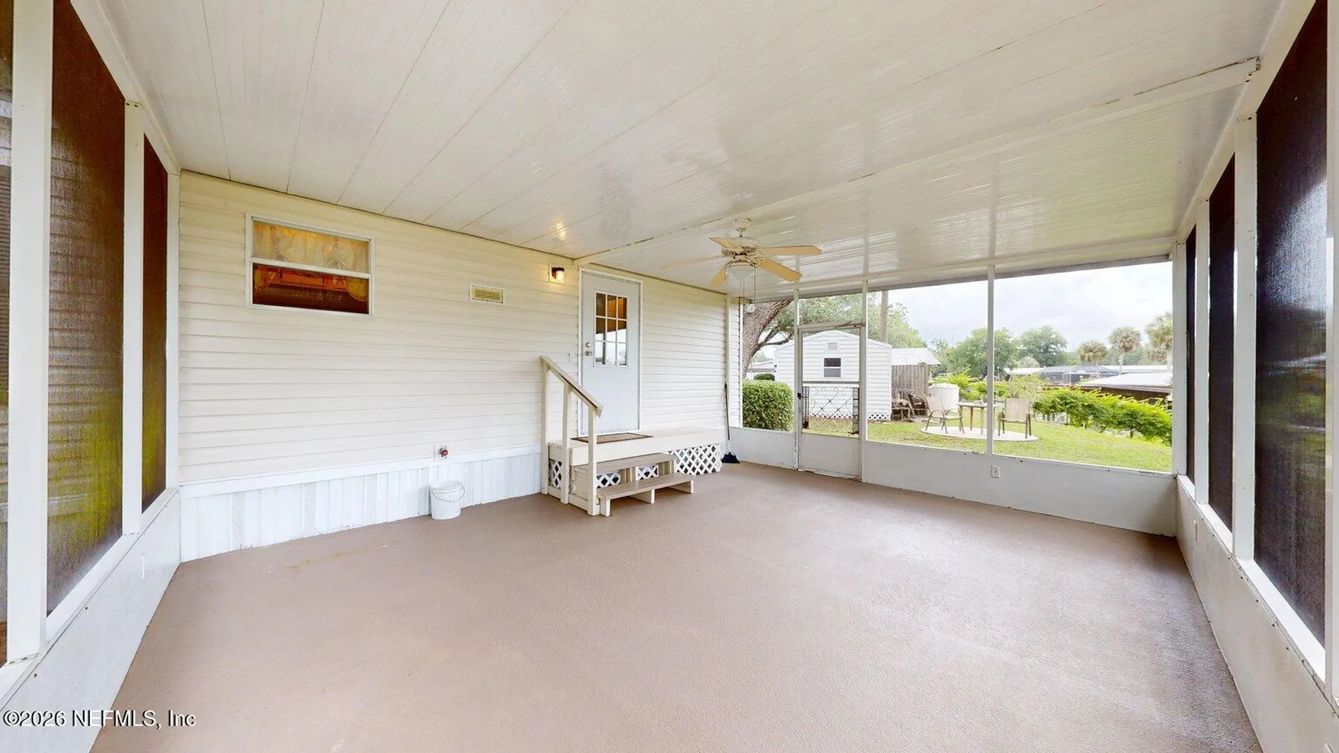 142 Waterside Avenue Satsuma FL 32189