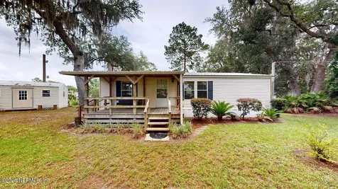 142 Waterside Avenue Satsuma FL 32189