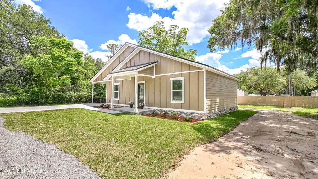 9765 S Glen Avenue Glen St. Mary FL 32040
