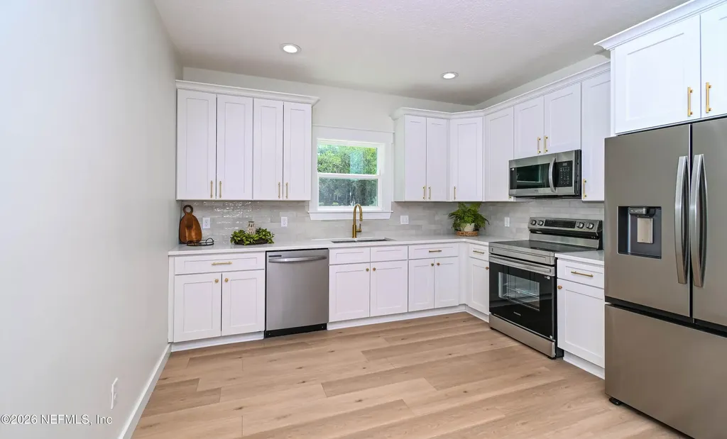 9765 S Glen Avenue Glen St. Mary FL 32040