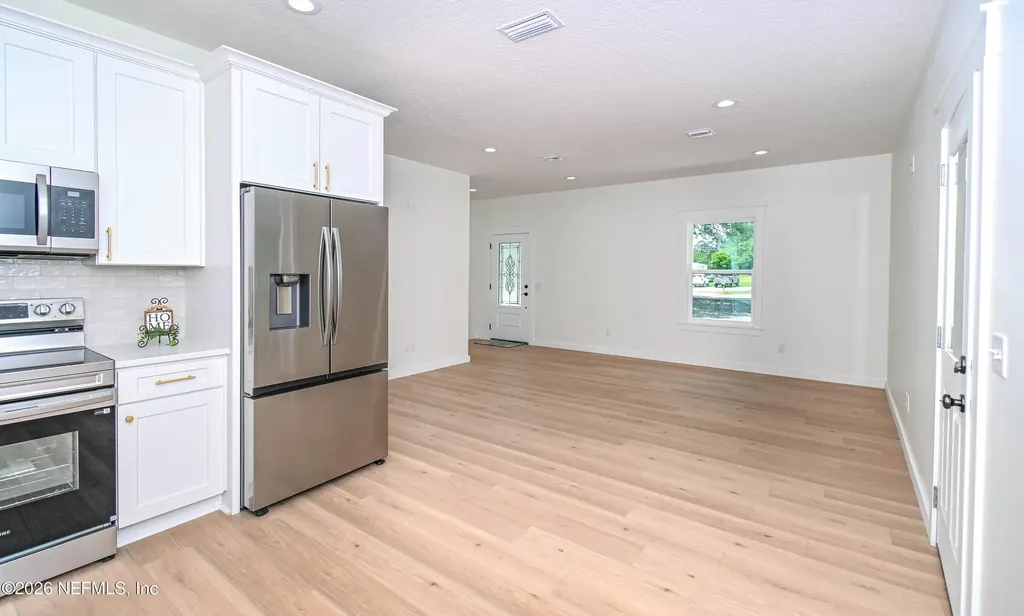 9765 S Glen Avenue Glen St. Mary FL 32040