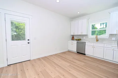 9765 S Glen Avenue Glen St. Mary FL 32040