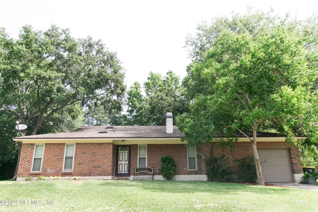 8745 Gum Street Jacksonville FL 32244