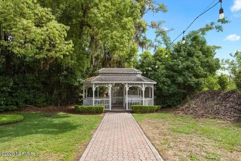 15888 Cr 108 Hilliard FL 32046