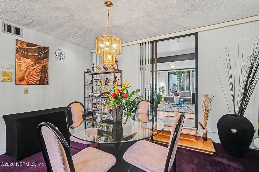 633 S Delaware Avenue Deland FL 32720