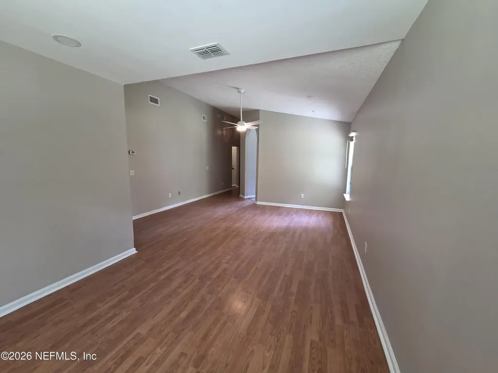 612 S Vermont Avenue Green Cove Springs FL 32043