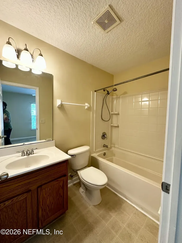 1496 Fieldview Drive Jacksonville FL 32225