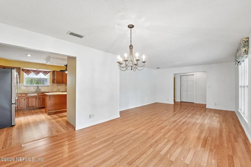 2432 Lakeview Drive Orange Park FL 32073