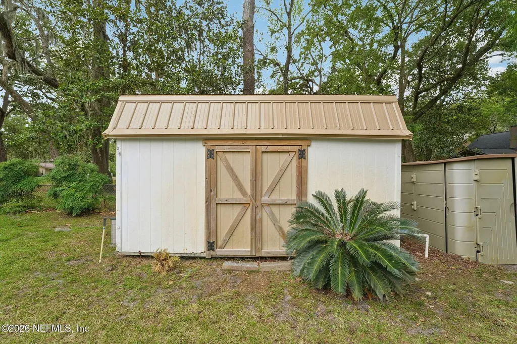 2432 Lakeview Drive Orange Park FL 32073