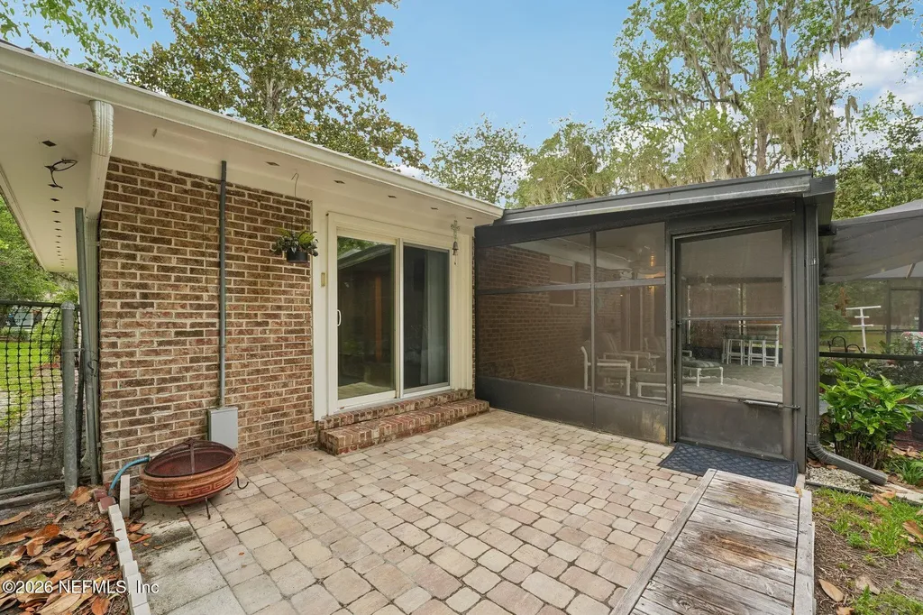 2432 Lakeview Drive Orange Park FL 32073