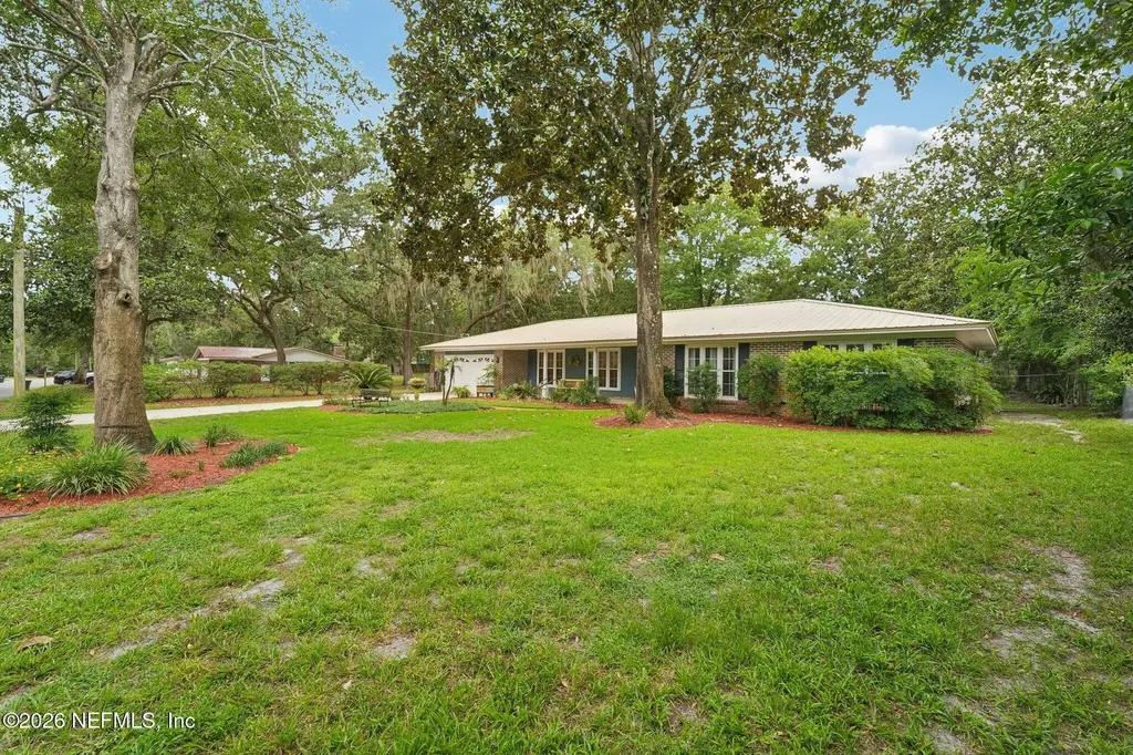 2432 Lakeview Drive Orange Park FL 32073