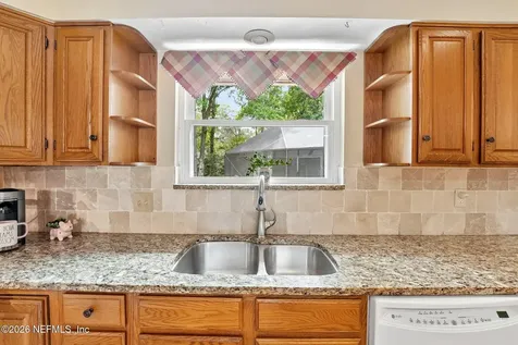 2432 Lakeview Drive Orange Park FL 32073