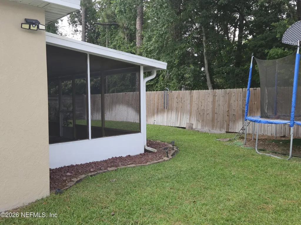 1663 E Jayhawk Lane E Jacksonville FL 32221