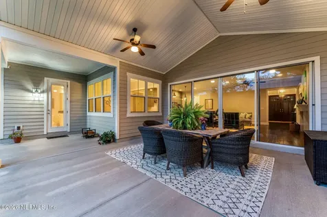 133 Holly Berry Lane St. Johns FL 32259