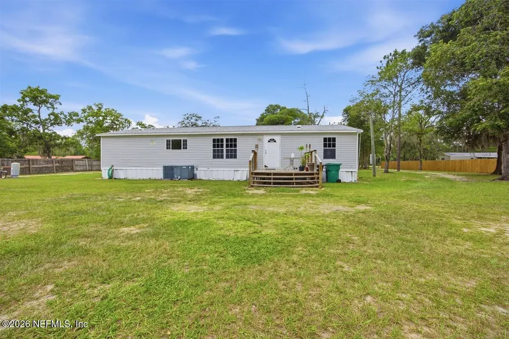 194 Keuka Road Interlachen FL 32148