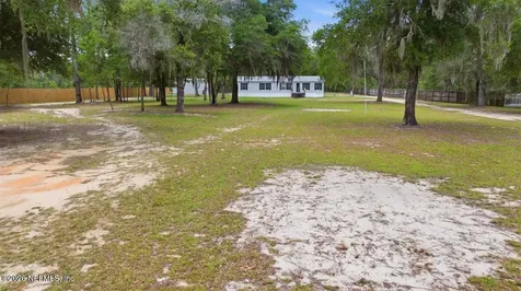 194 Keuka Road Interlachen FL 32148