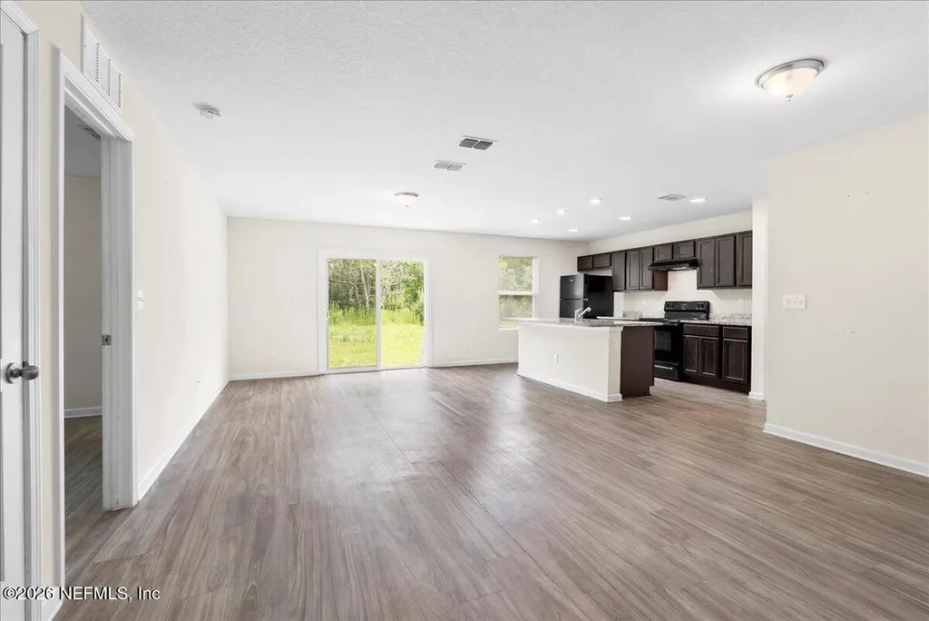 475 Cole Road W Jacksonville FL 32218