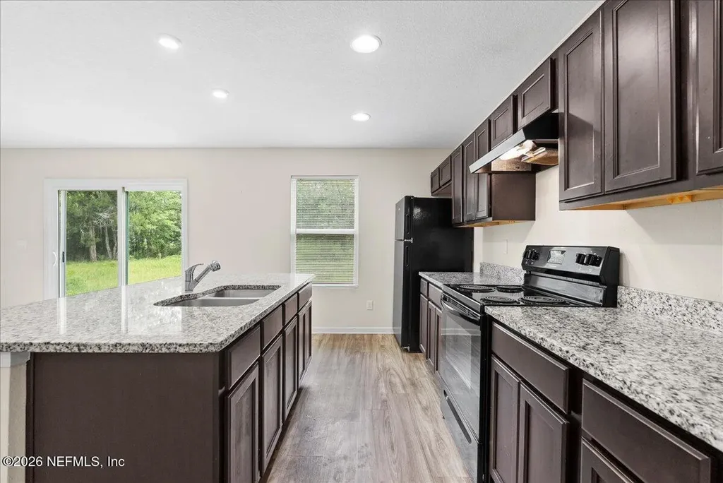 475 Cole Road W Jacksonville FL 32218
