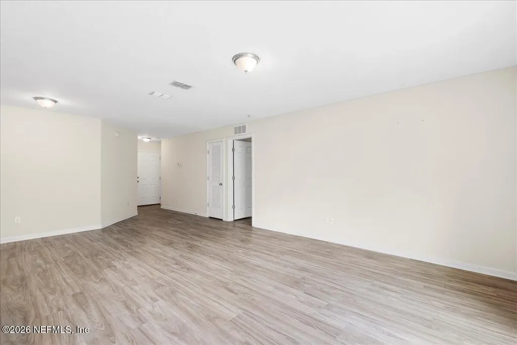 475 Cole Road W Jacksonville FL 32218
