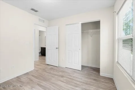 475 Cole Road W Jacksonville FL 32218