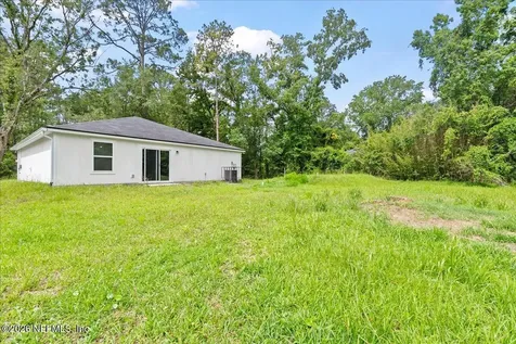 475 Cole Road W Jacksonville FL 32218