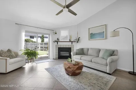 639 Aquatic Drive Atlantic Beach FL 32233