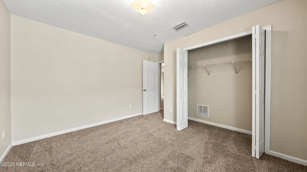 7064 Deer Lodge Circle Jacksonville FL 32256