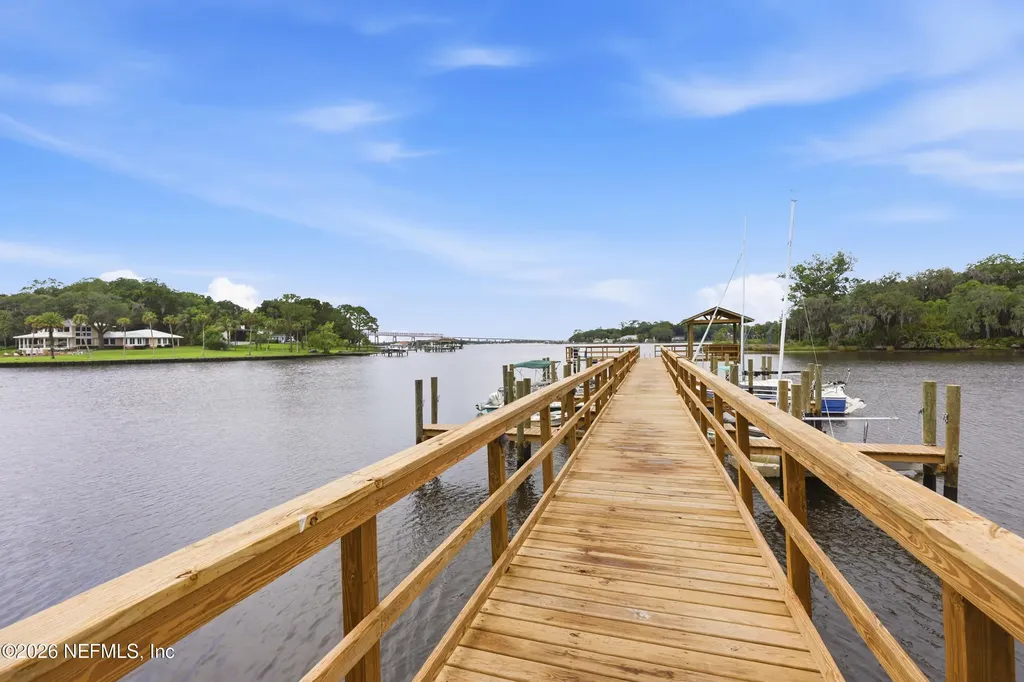 5201 Atlantic Boulevard Jacksonville FL 32207