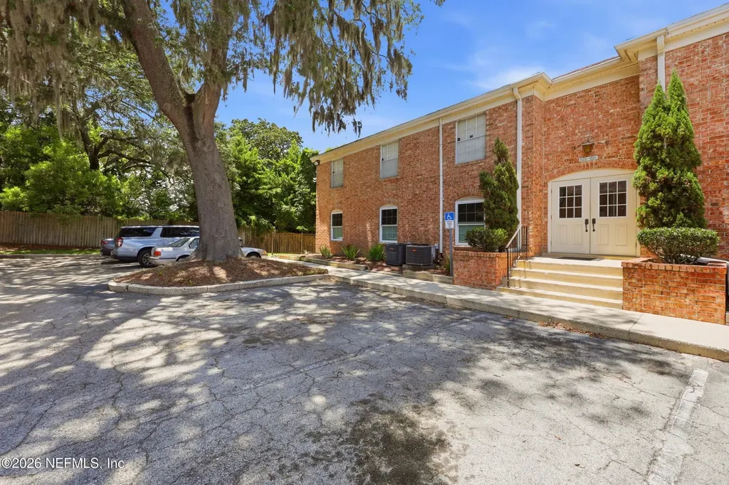 5201 Atlantic Boulevard Jacksonville FL 32207