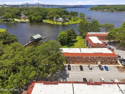 5201 Atlantic Boulevard Jacksonville FL 32207