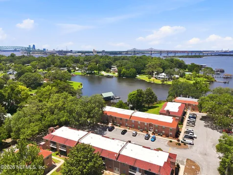 5201 Atlantic Boulevard Jacksonville FL 32207