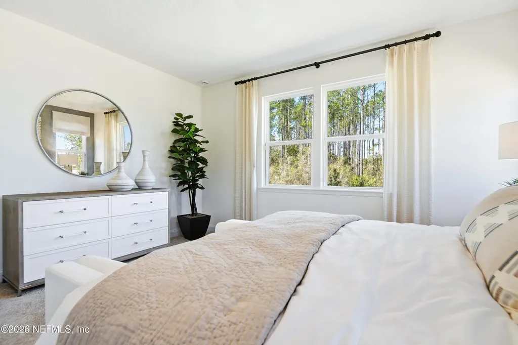 808 Vista Creek Avenue Jacksonville FL 32218