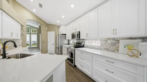 1607 Highland View Court Orange Park FL 32203