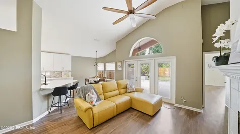 1607 Highland View Court Orange Park FL 32203