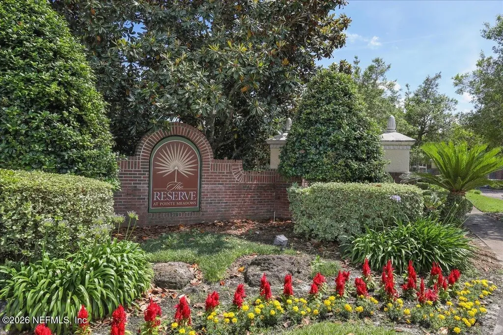 7800 Point Meadows Drive Jacksonville FL 32256