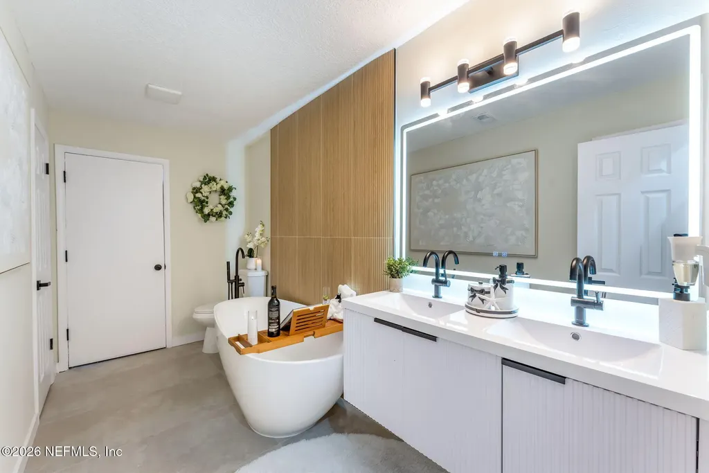 2286 W Laurel Grove Lane Orange Park FL 32073