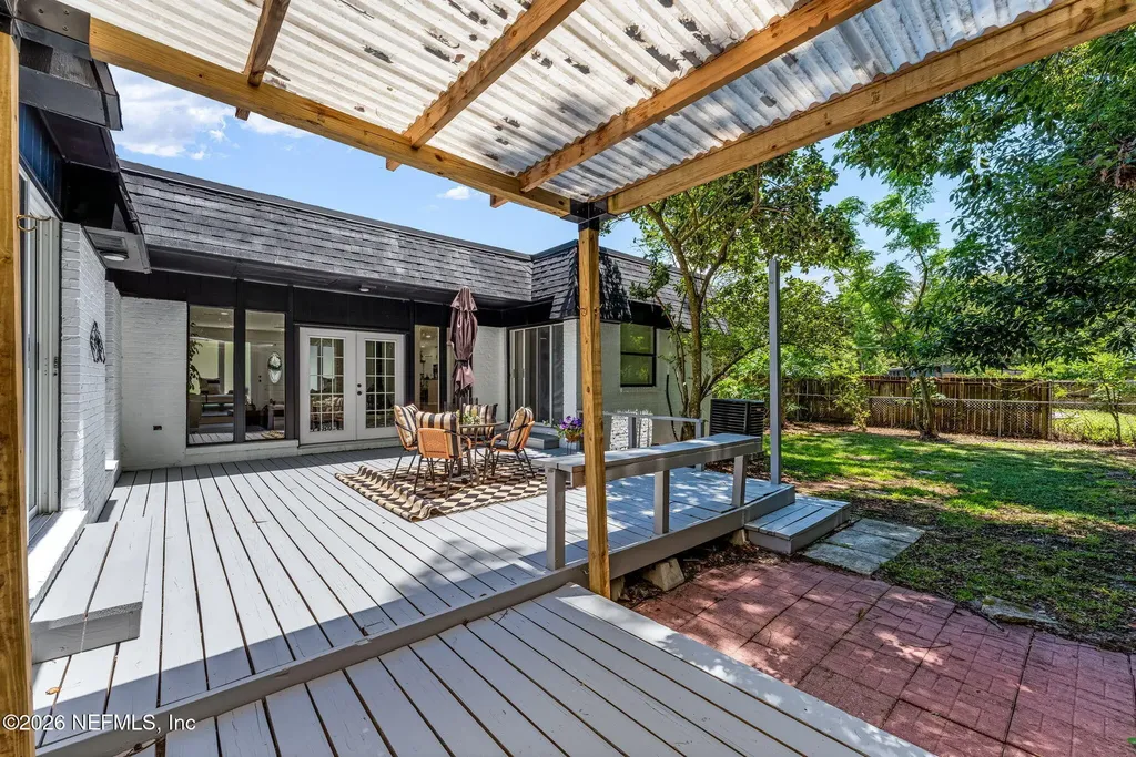 2286 W Laurel Grove Lane Orange Park FL 32073