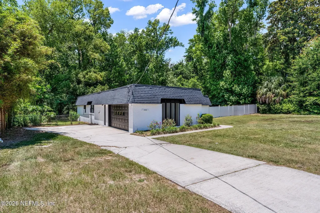 2286 W Laurel Grove Lane Orange Park FL 32073