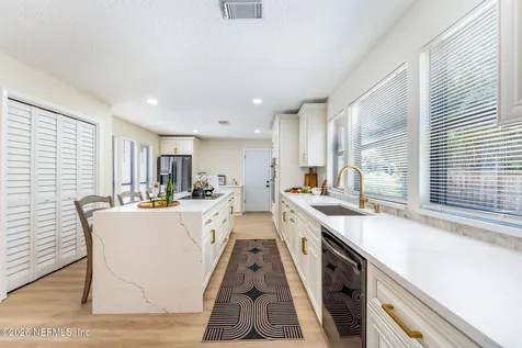 2286 W Laurel Grove Lane Orange Park FL 32073