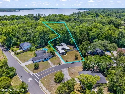 2286 W Laurel Grove Lane Orange Park FL 32073